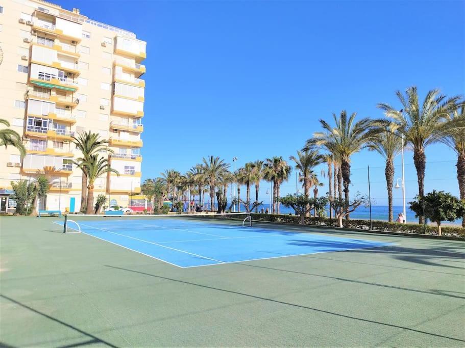 알가로보-코스타 Beachfront With Pool In Urb Pueblo Nuevo And Tennis 아파트 외부 사진